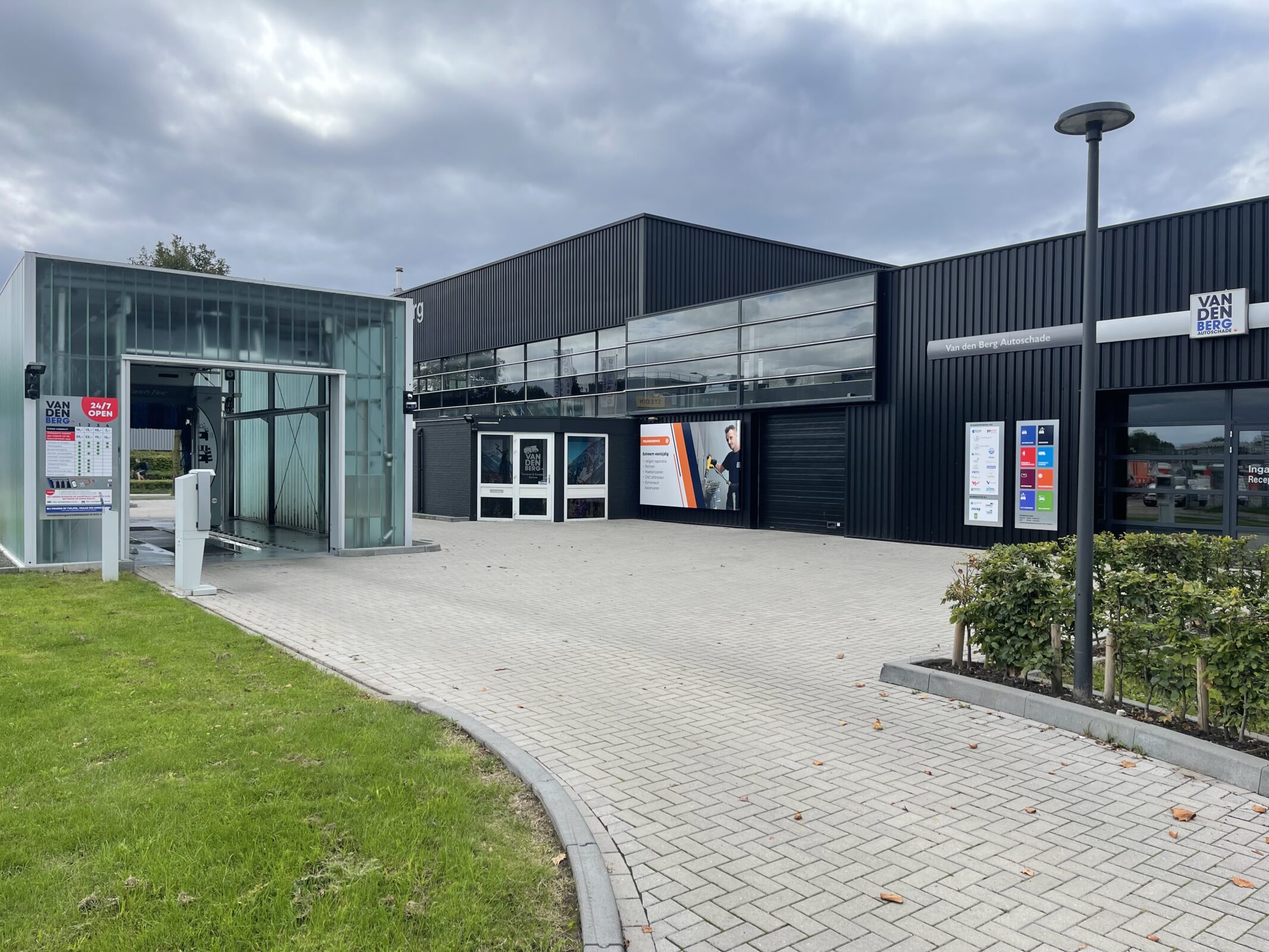Carwash Goes bij Van den Berg Autoschade